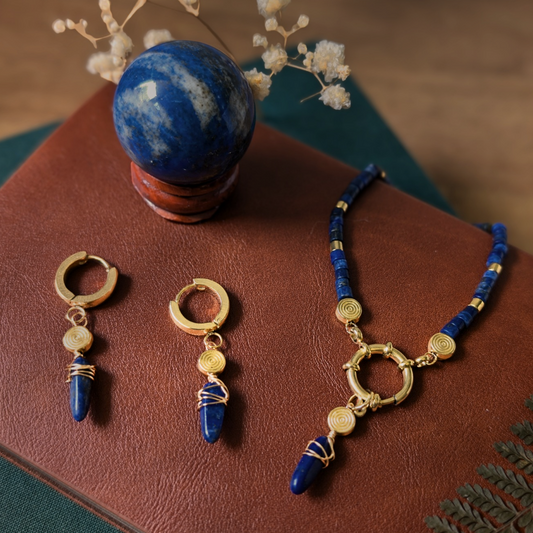 VOLLMONDBOX • LAPISLAZULI