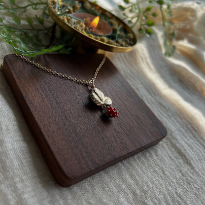JAGÓDKA - Kettenanhänger  Walderdbeeren