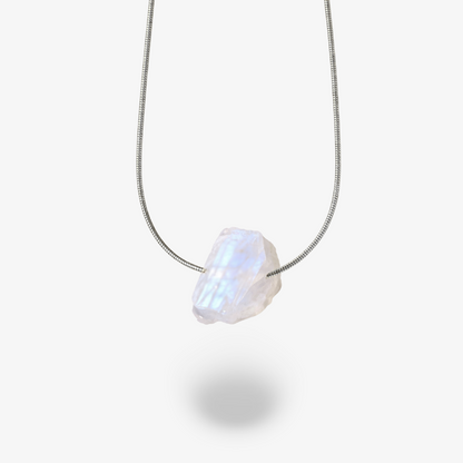 AURA - Halskette mit rohem Mondstein